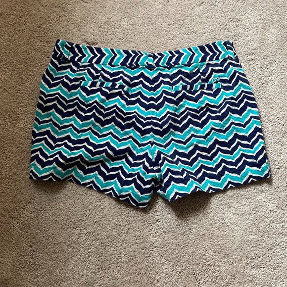 Vinyard Vines Shorts - Picture 3 of 3